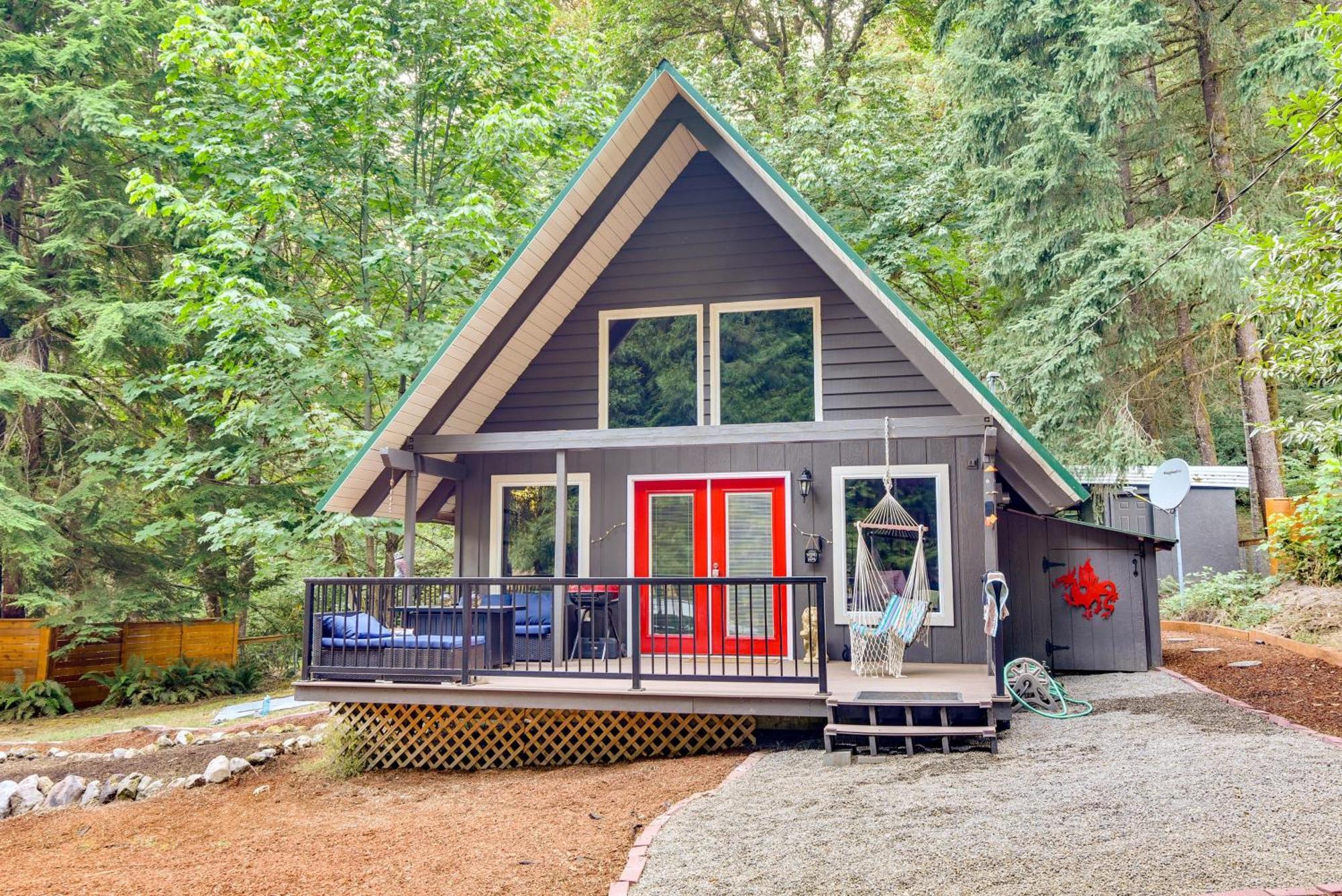 Rustic Cougar Cabin With Wood-Burning Fire Pit! Villa Exterior photo